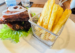 Inside Soul Restaurant